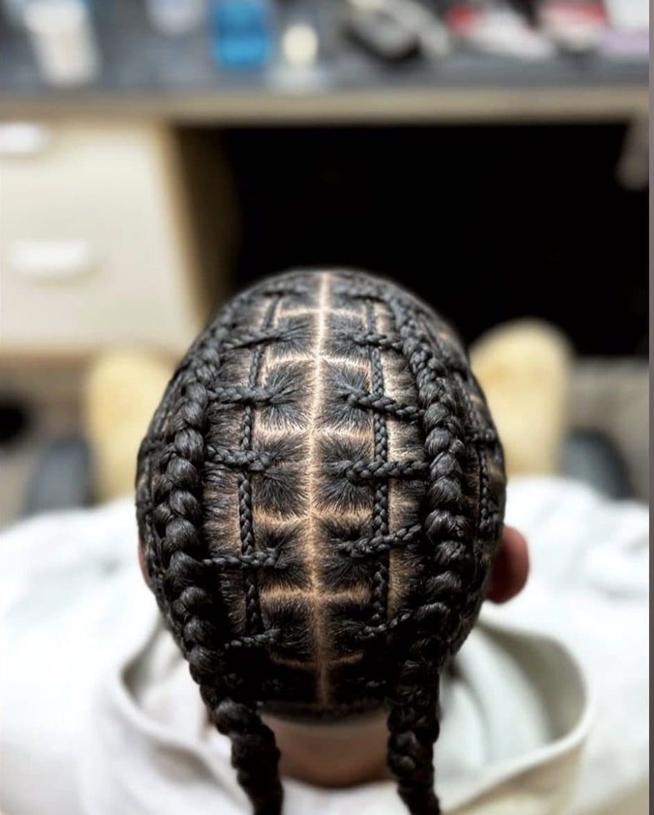 Trabajo de trenzas realizado por Eva